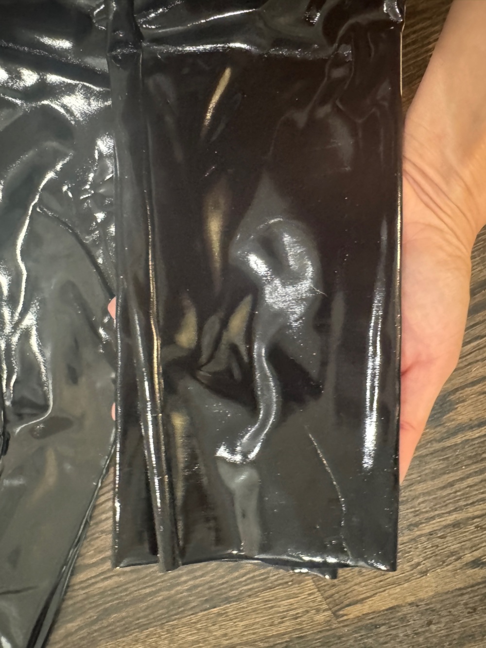 New Commando • Faux Patent Leather Legging Black (XS) - Picture 5 of 6